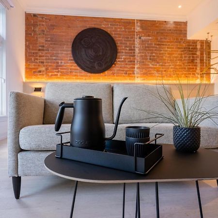 Отель Gladstone House Торонто Экстерьер фото